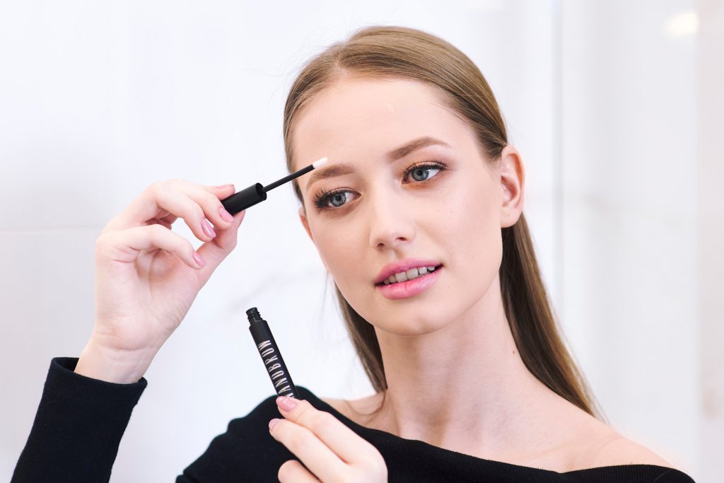 how to use eyebrow serum